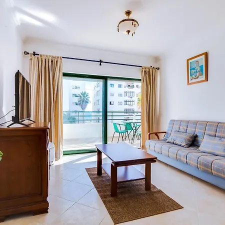 Al - Pérola Quarteira