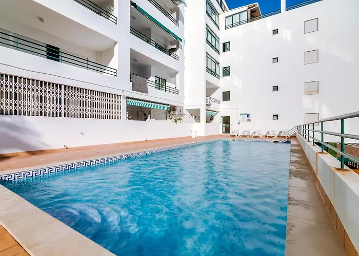 Al - Perola شقة *